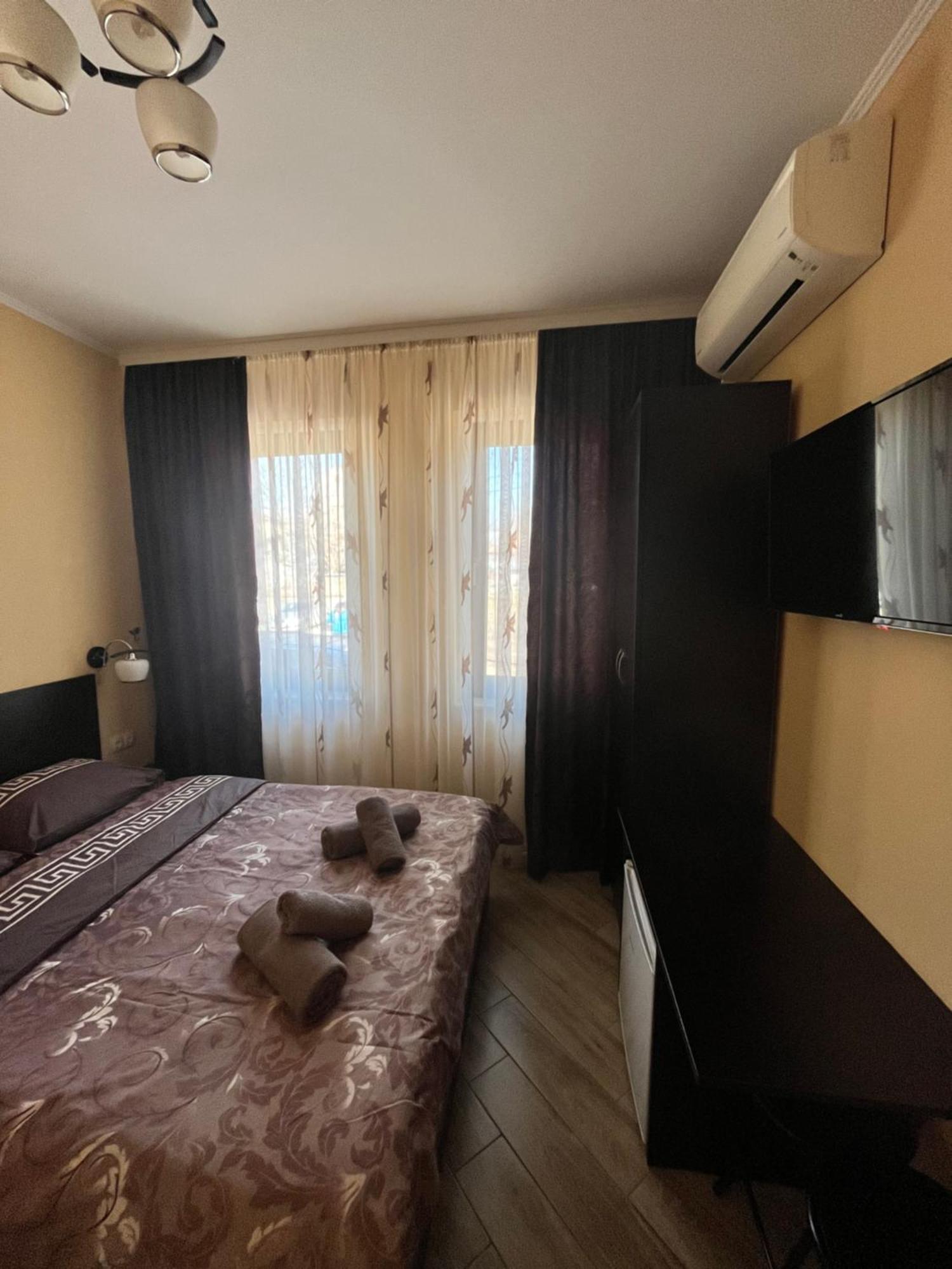 Guesthouse Zornitsa ヒサリャ エクステリア 写真