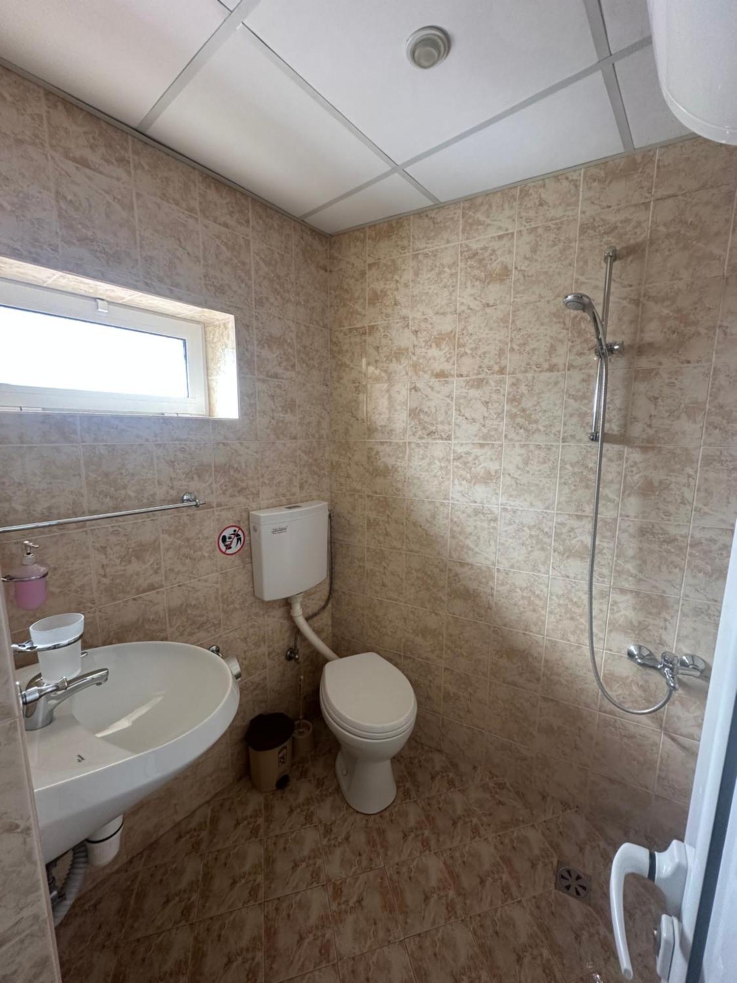 Guesthouse Zornitsa ヒサリャ エクステリア 写真