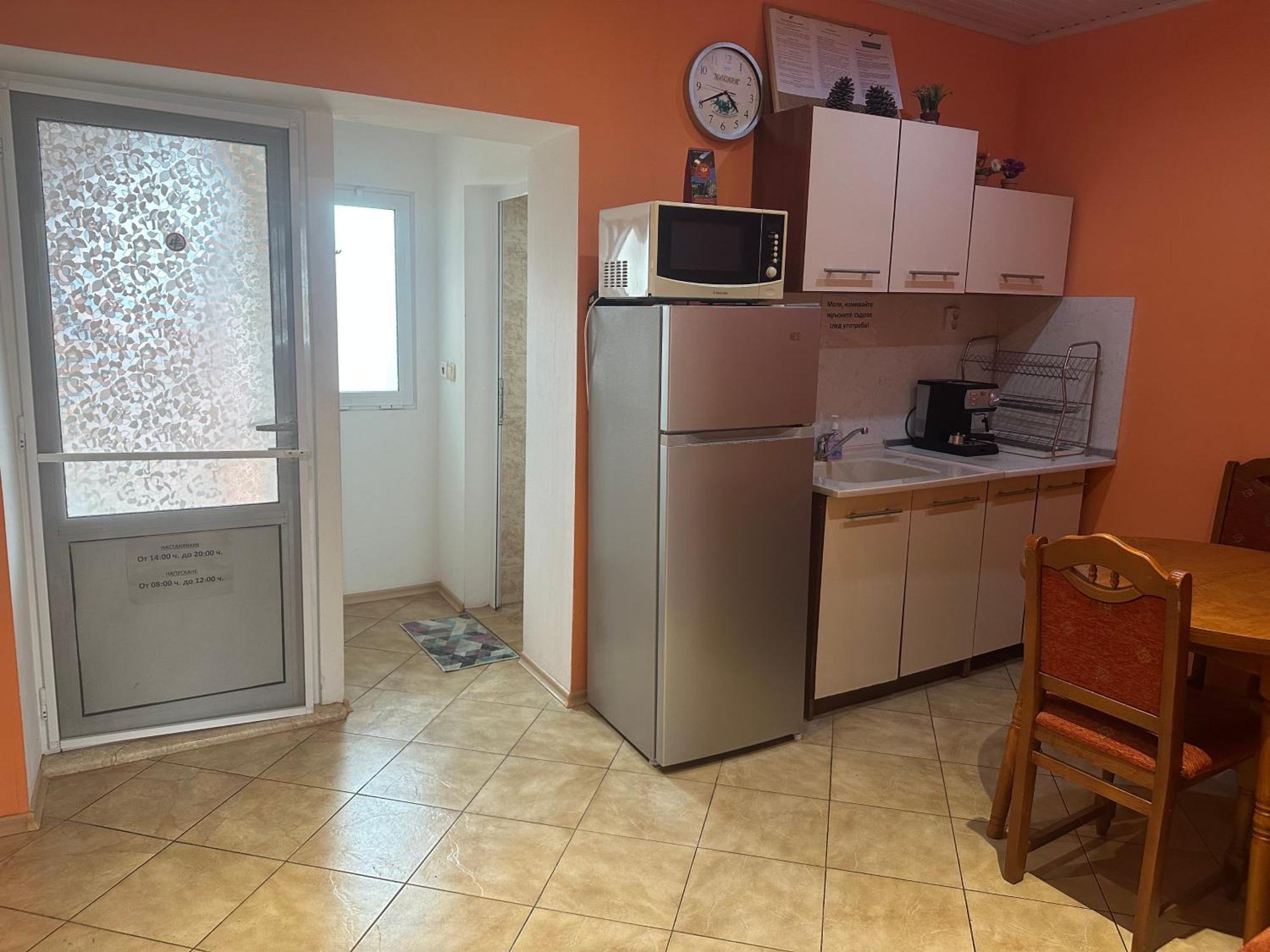 Guesthouse Zornitsa ヒサリャ エクステリア 写真